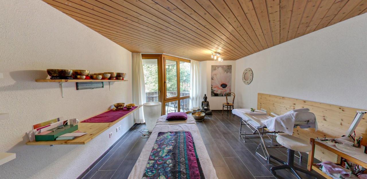 Catrina Hotel Disentis Exterior photo