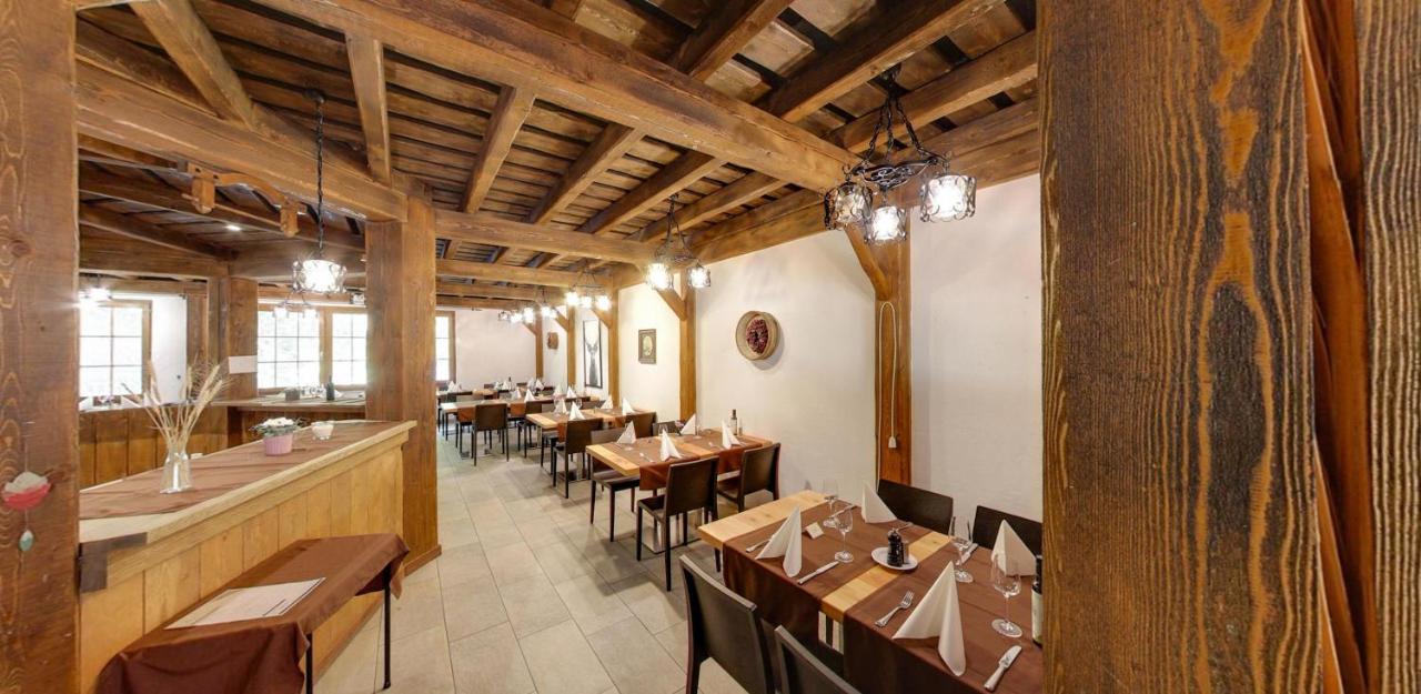 Catrina Hotel Disentis Exterior photo
