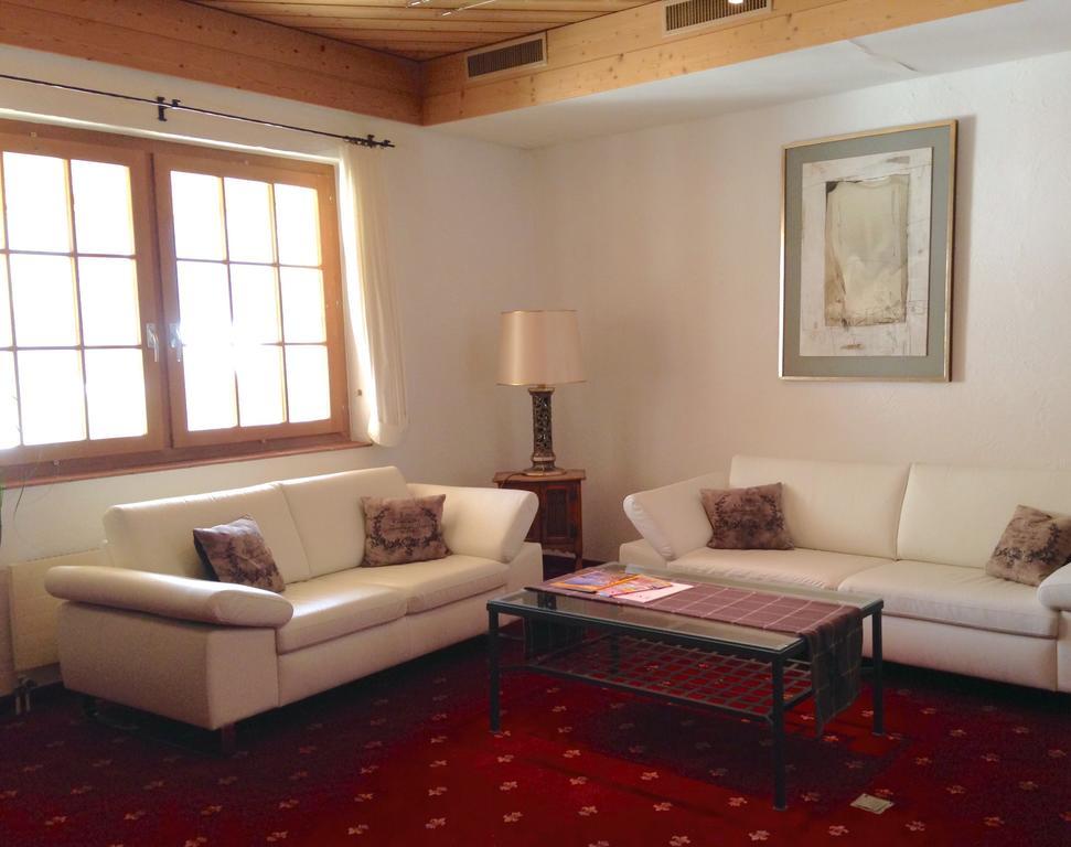 Catrina Hotel Disentis Exterior photo