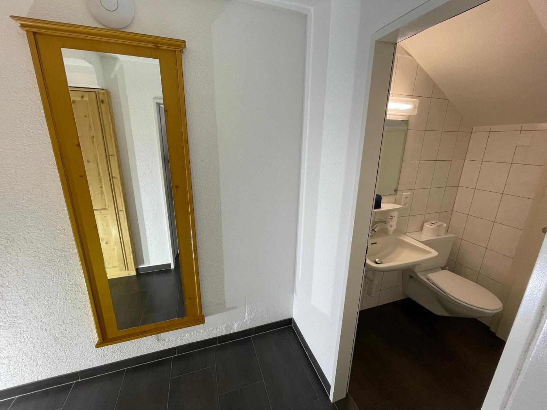 Catrina Hotel Disentis Room photo