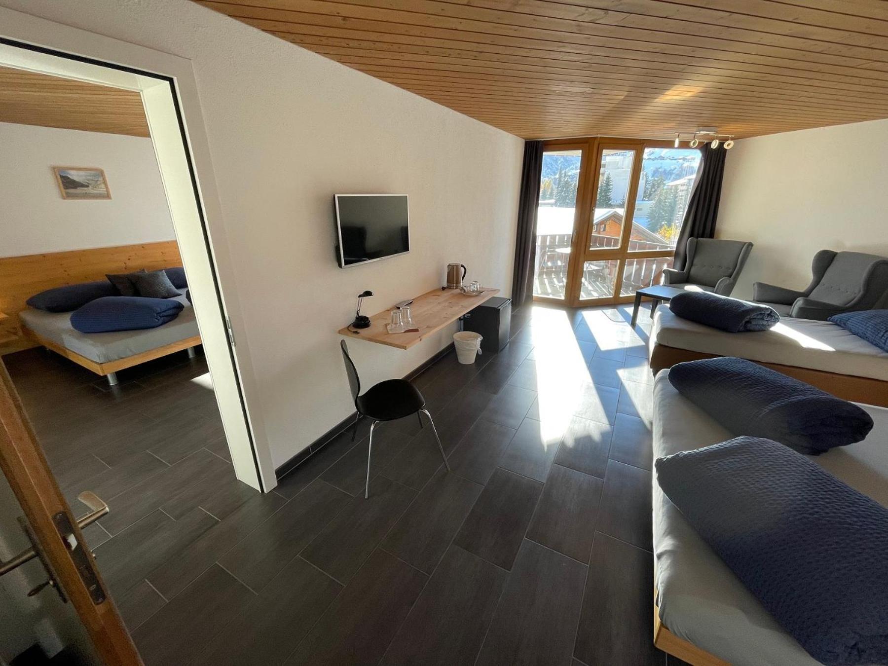 Catrina Hotel Disentis Room photo