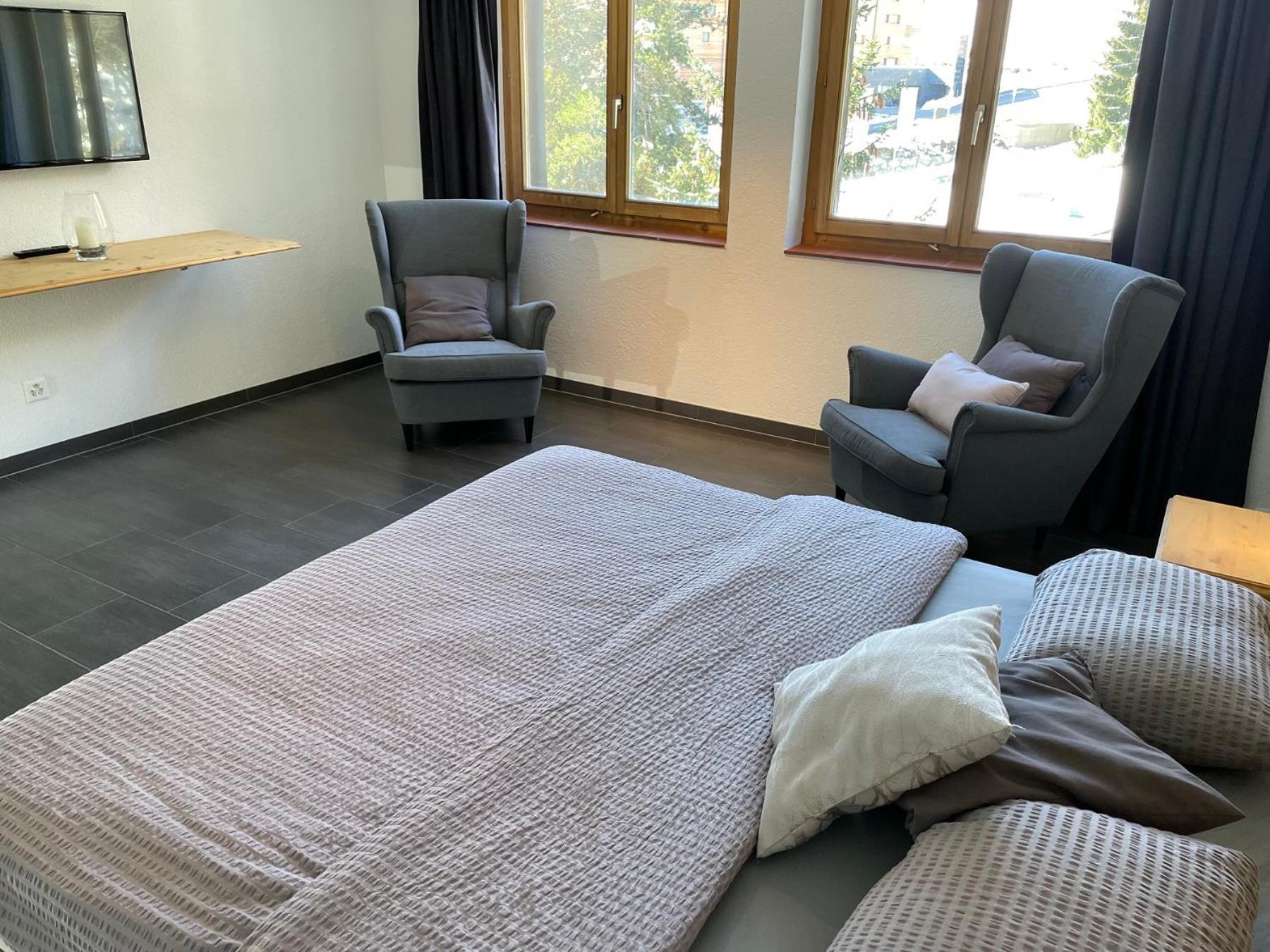 Catrina Hotel Disentis Room photo